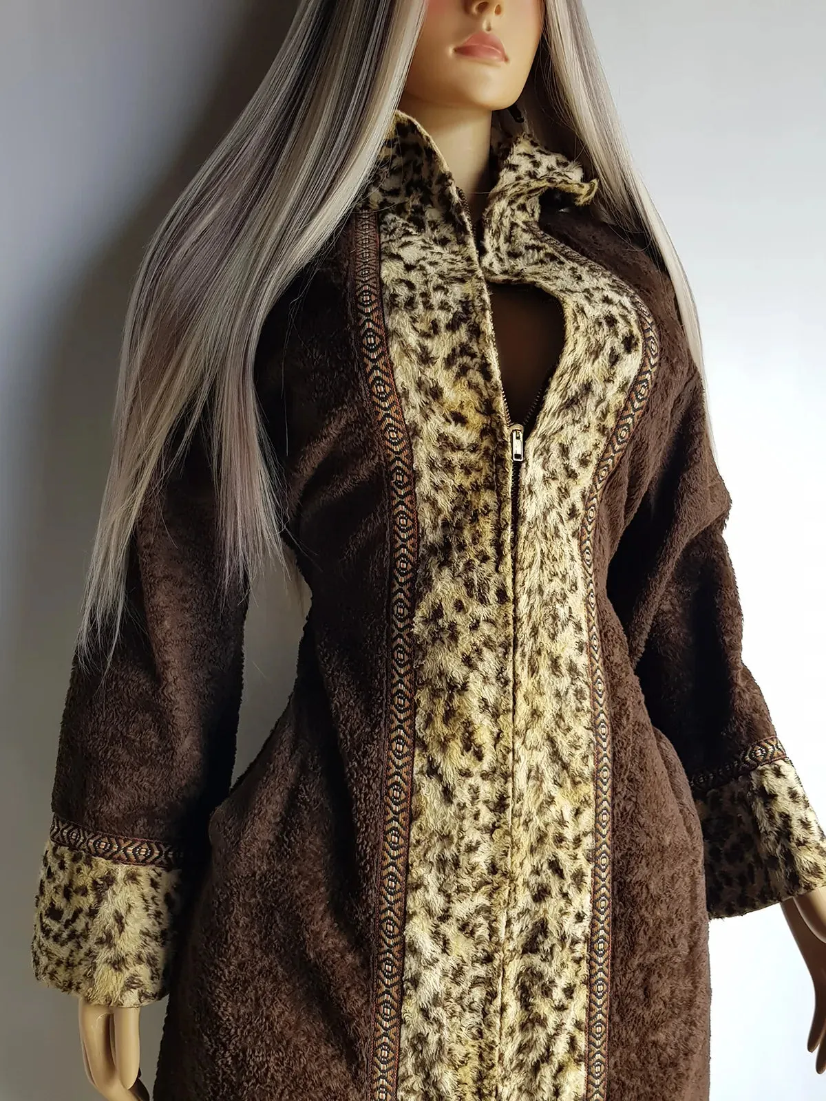 1960s Vintage Rare & Wild Leopard Rockstar Hooded Coat - Authentic Penny Lane Vibes - Vegan