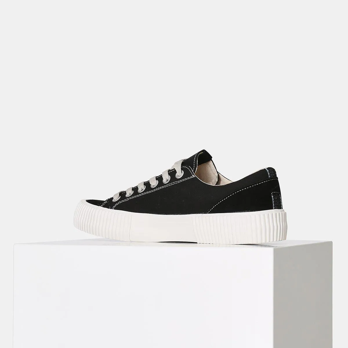 Bushwick Canvas Sneaker (Black)