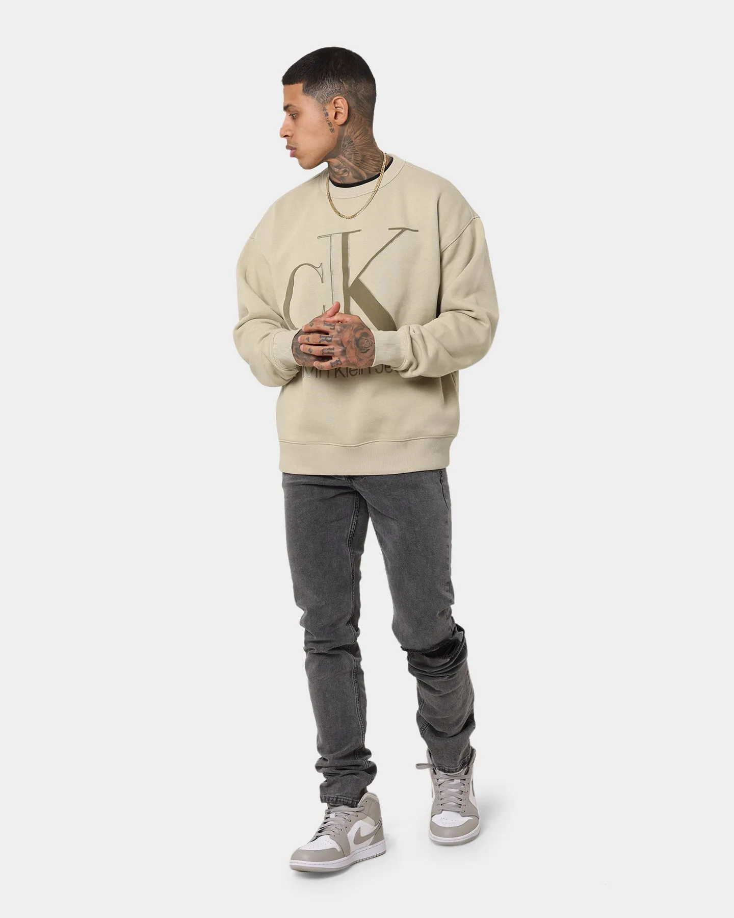 Calvin Klein High Shine CK Institution Crewneck Wheat Fields