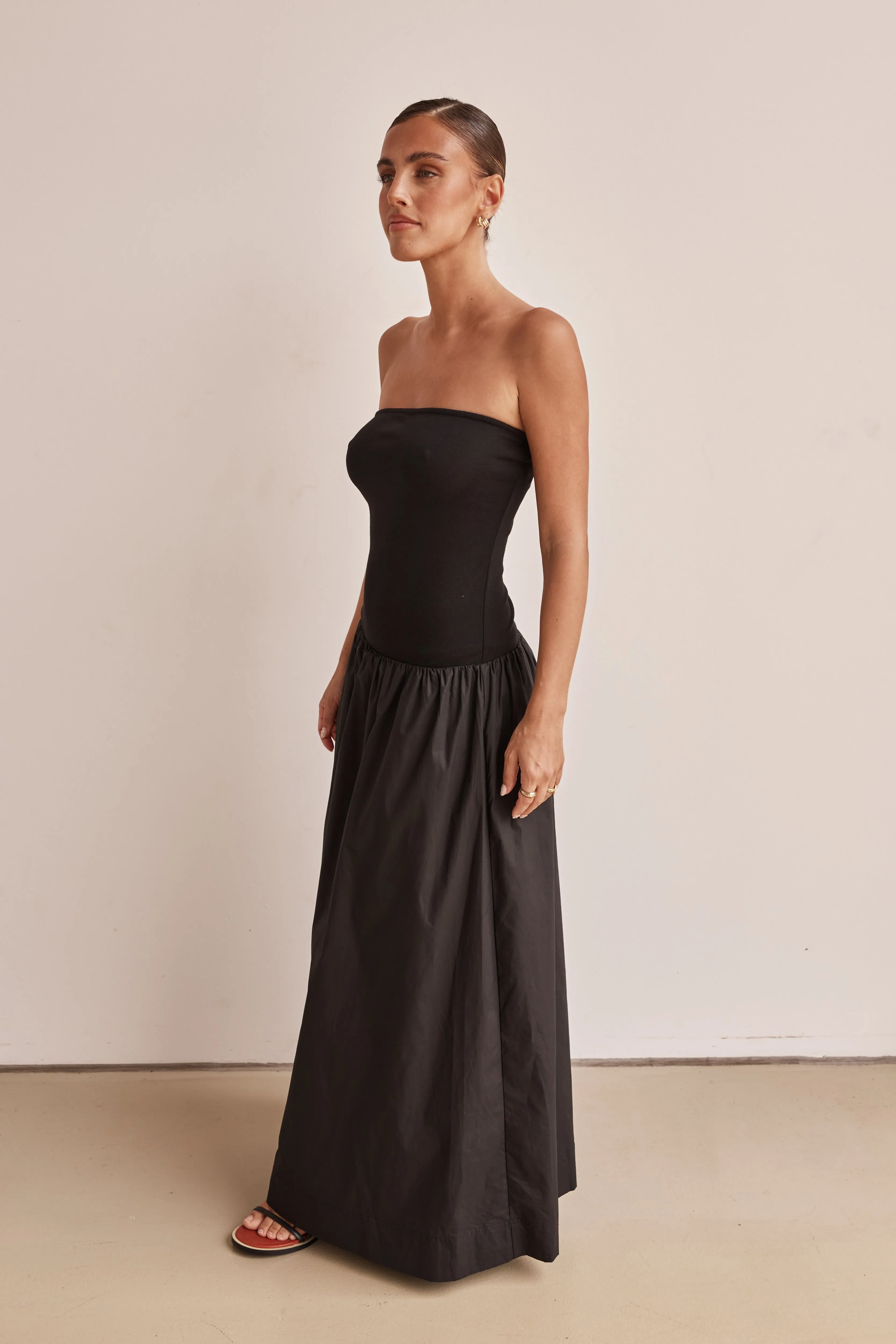 Davina Maxi Dress (Black)