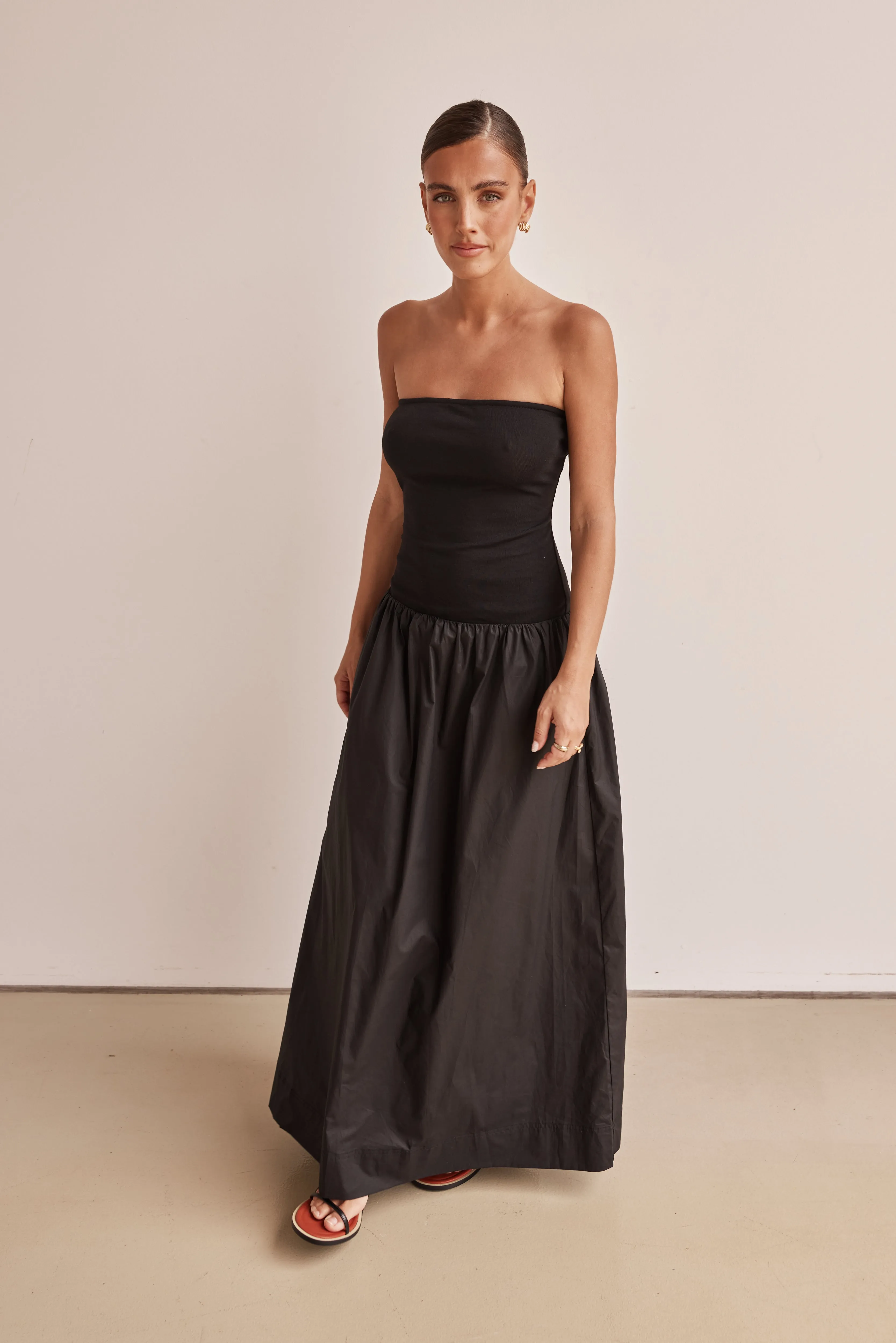 Davina Maxi Dress (Black)