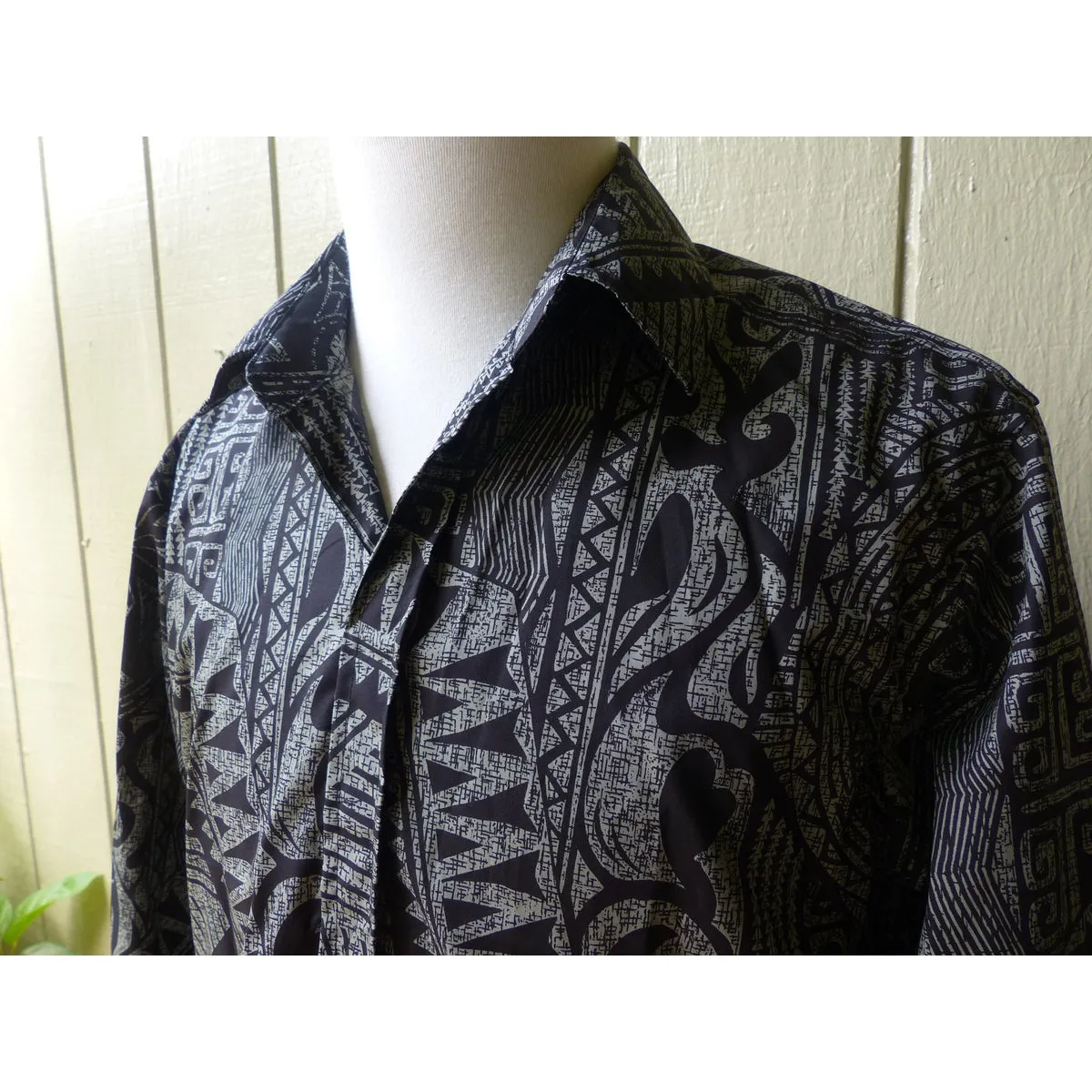 Hawaiian Shirt in Grey Tapa Print | Long Sleeve Dress Shirt