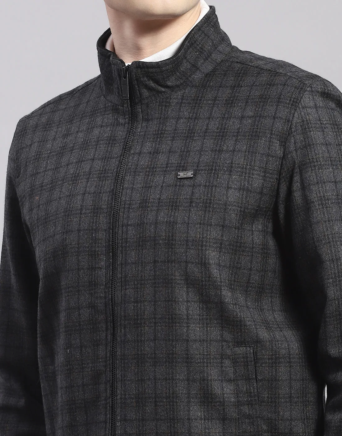 Men Grey Check Mandarin Collar Full Sleeve Jacket