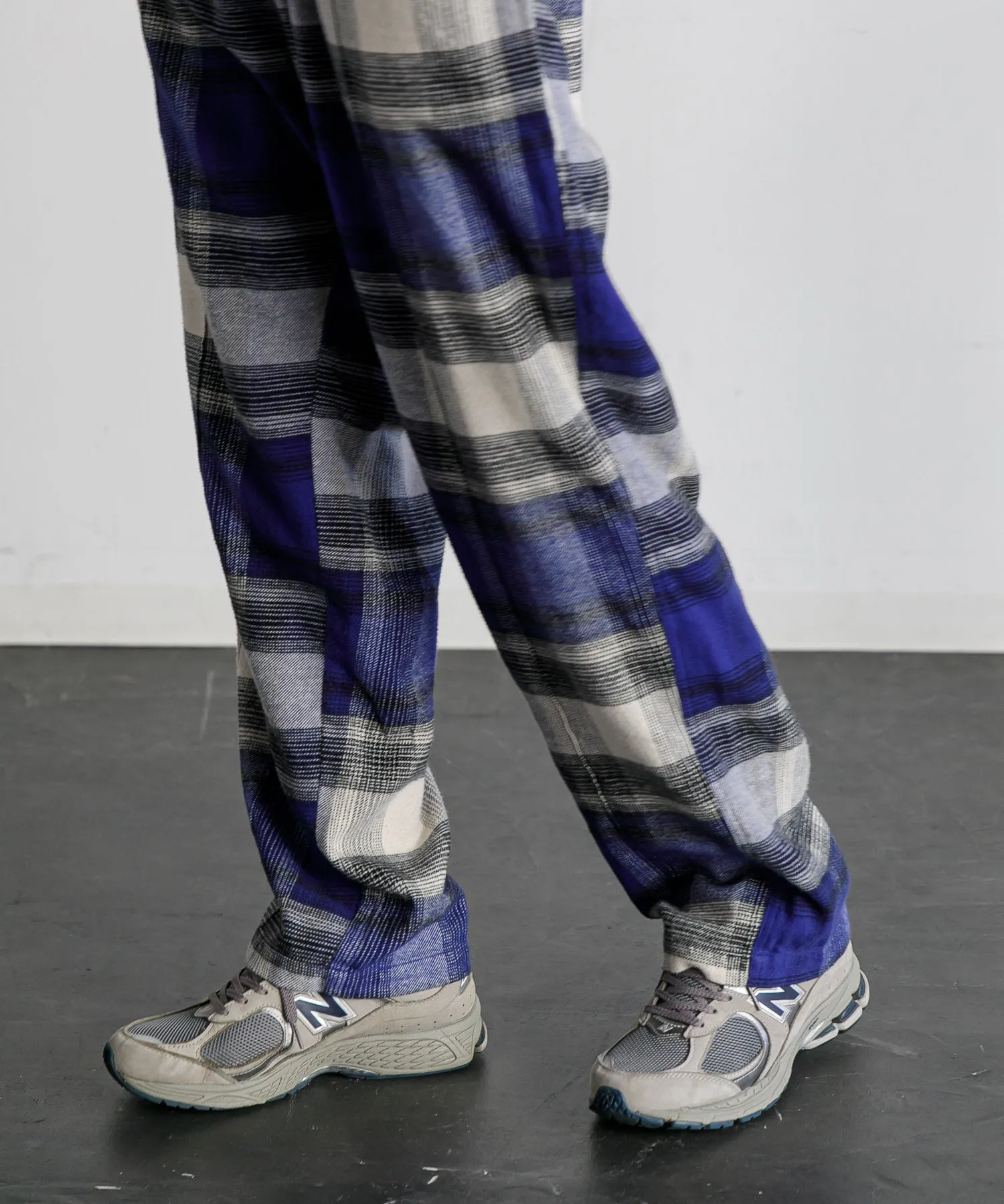 【MEN , WOMEN】NOMA t.d. Ombre Plaid Pants