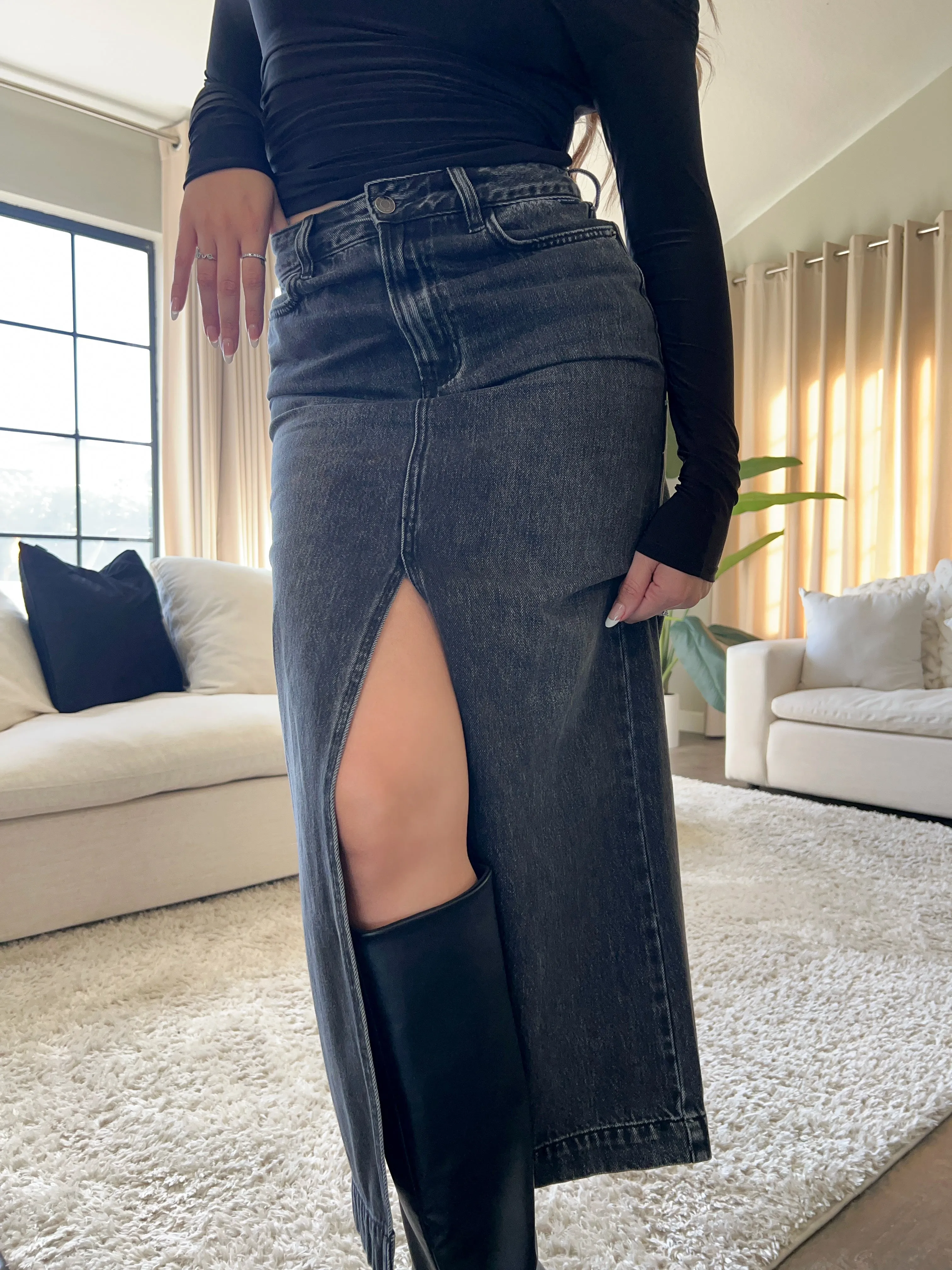 Sabrina Denim Skirt (Washed Black)