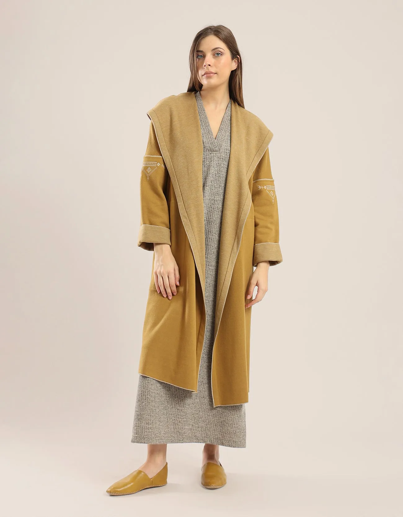 Short jacquard coat with hoodie