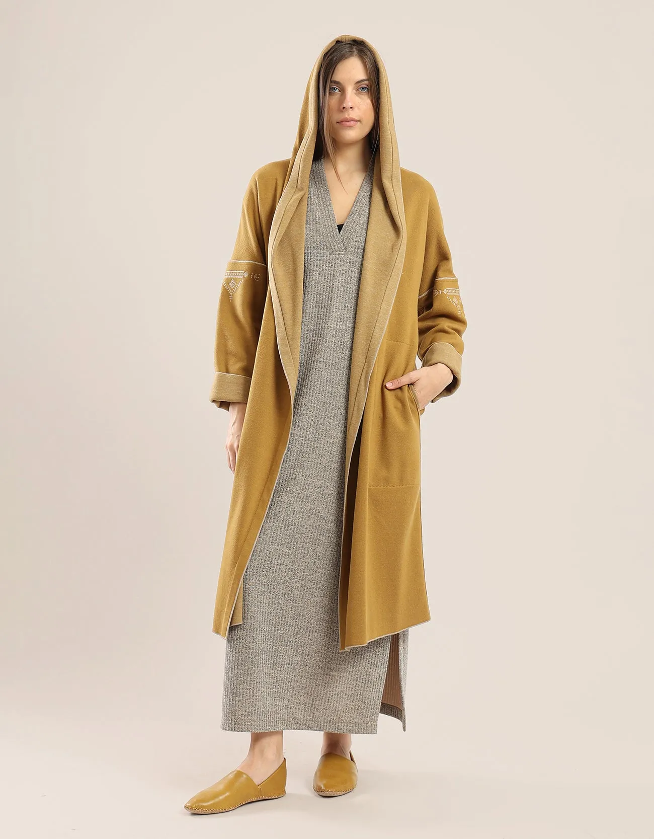 Short jacquard coat with hoodie