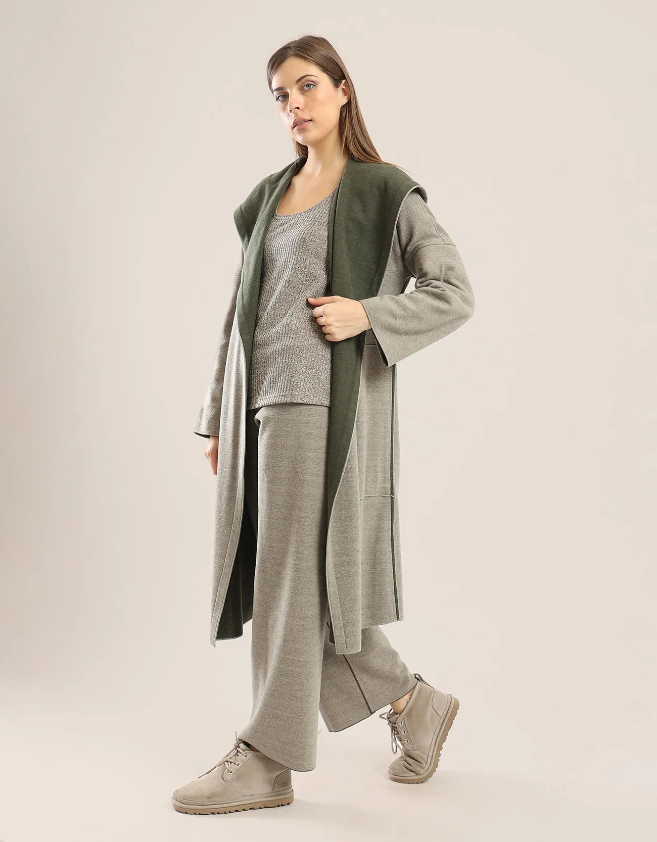 Short jacquard coat with hoodie