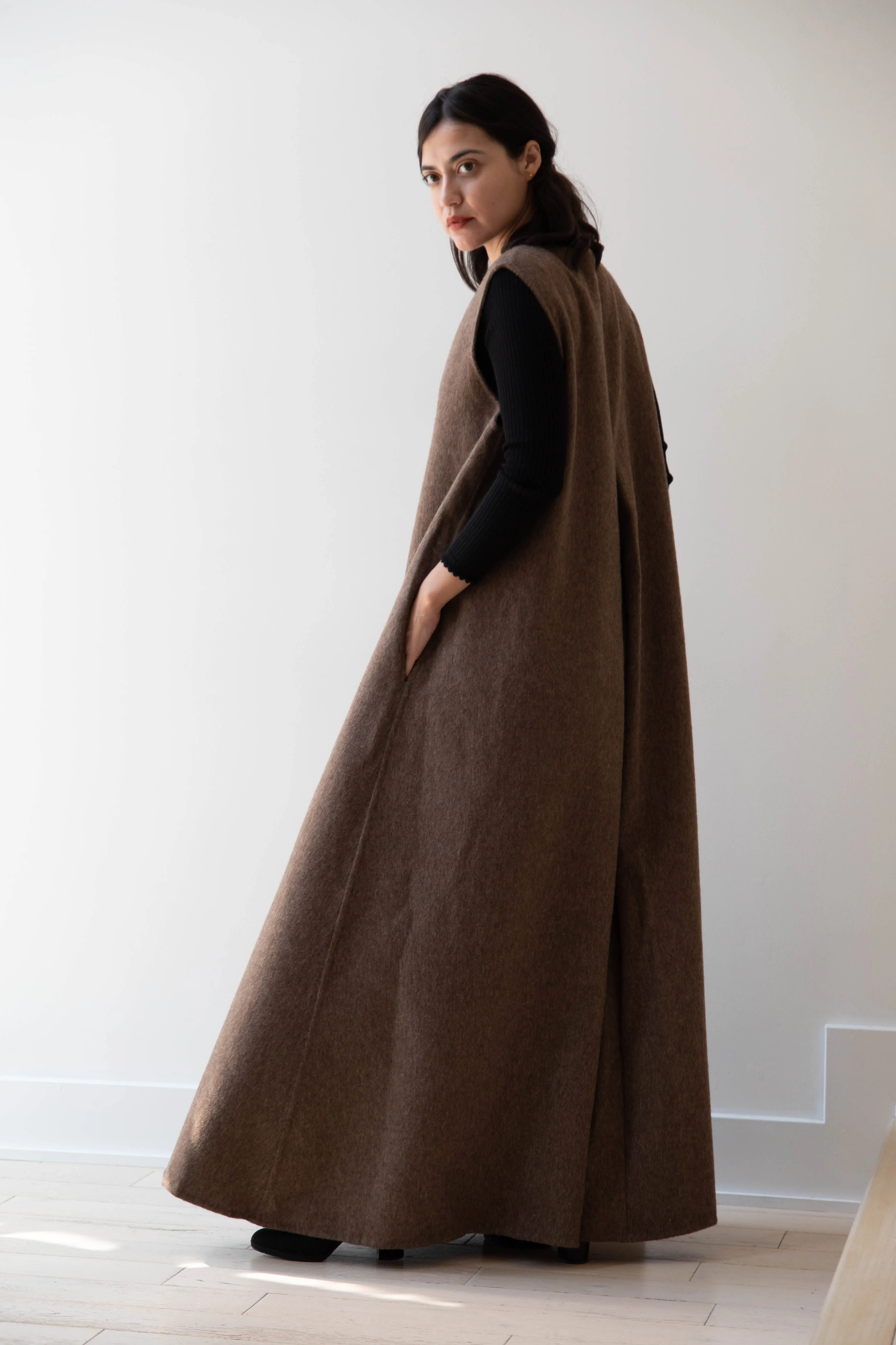 The Backward Vendor | Stewardess Dress in Brown Alpaca Wool