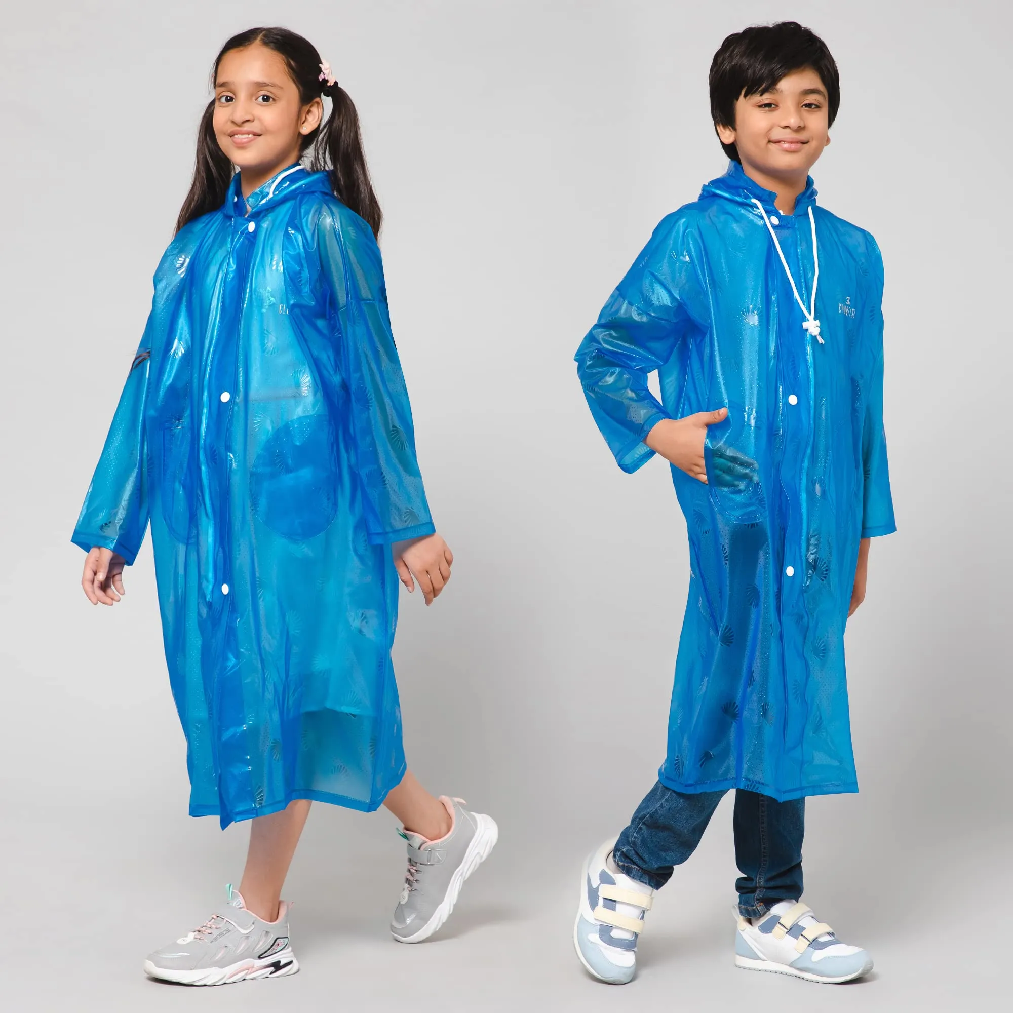 THE CLOWNFISH Wet & Wild Series Unisex Kids Waterproof Single Layer PVC Longcoat/Raincoat with Adjustable Hood. Age-3-4 Years (Royal Blue)