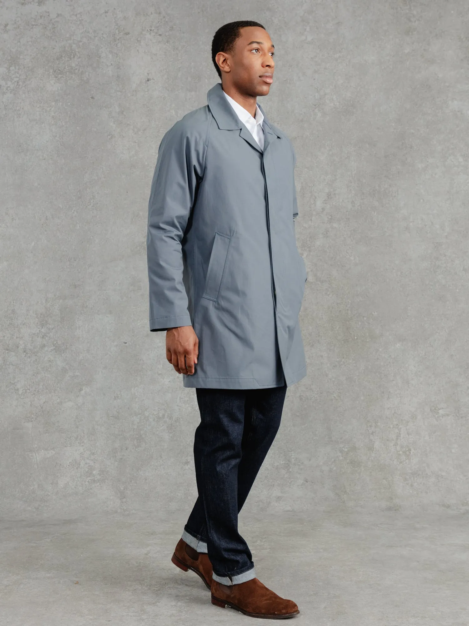 The Ventile® Raglan Raincoat - Storm Sky