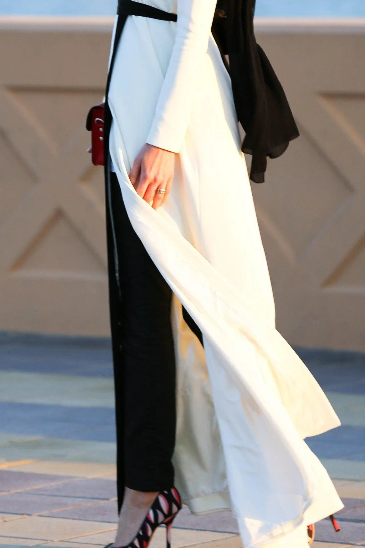 Tobe Abaya