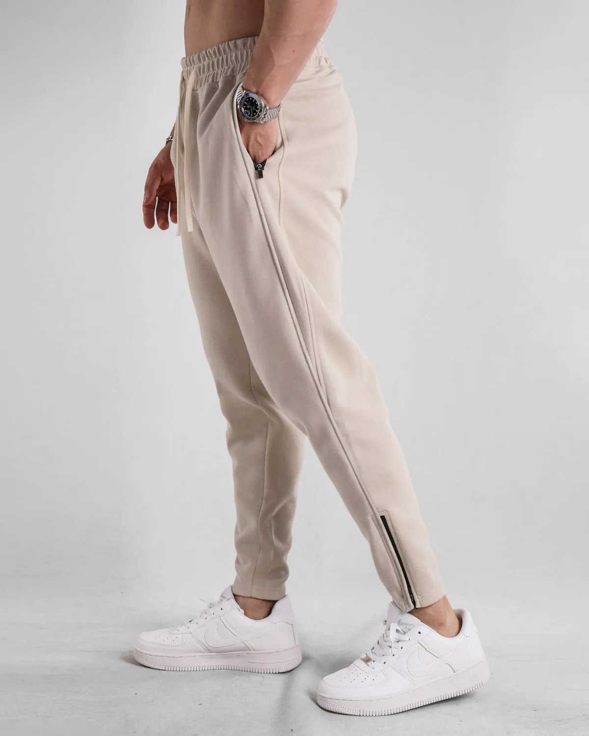 Track Side Sweatpants With Zipper Hem