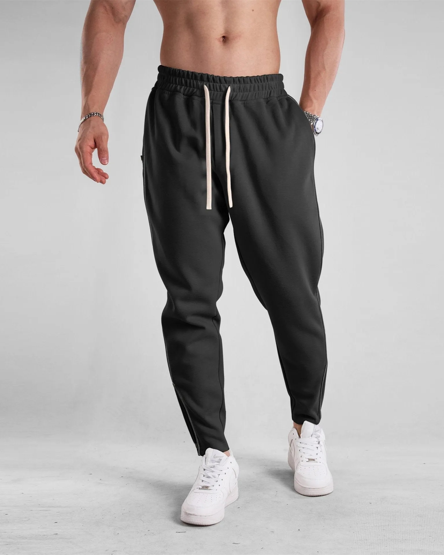 Track Side Sweatpants With Zipper Hem