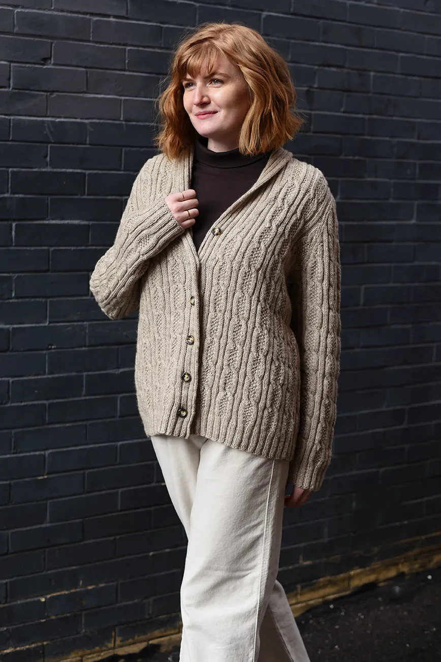 Unbroken cardigan <br/><small>knitting pattern</small>