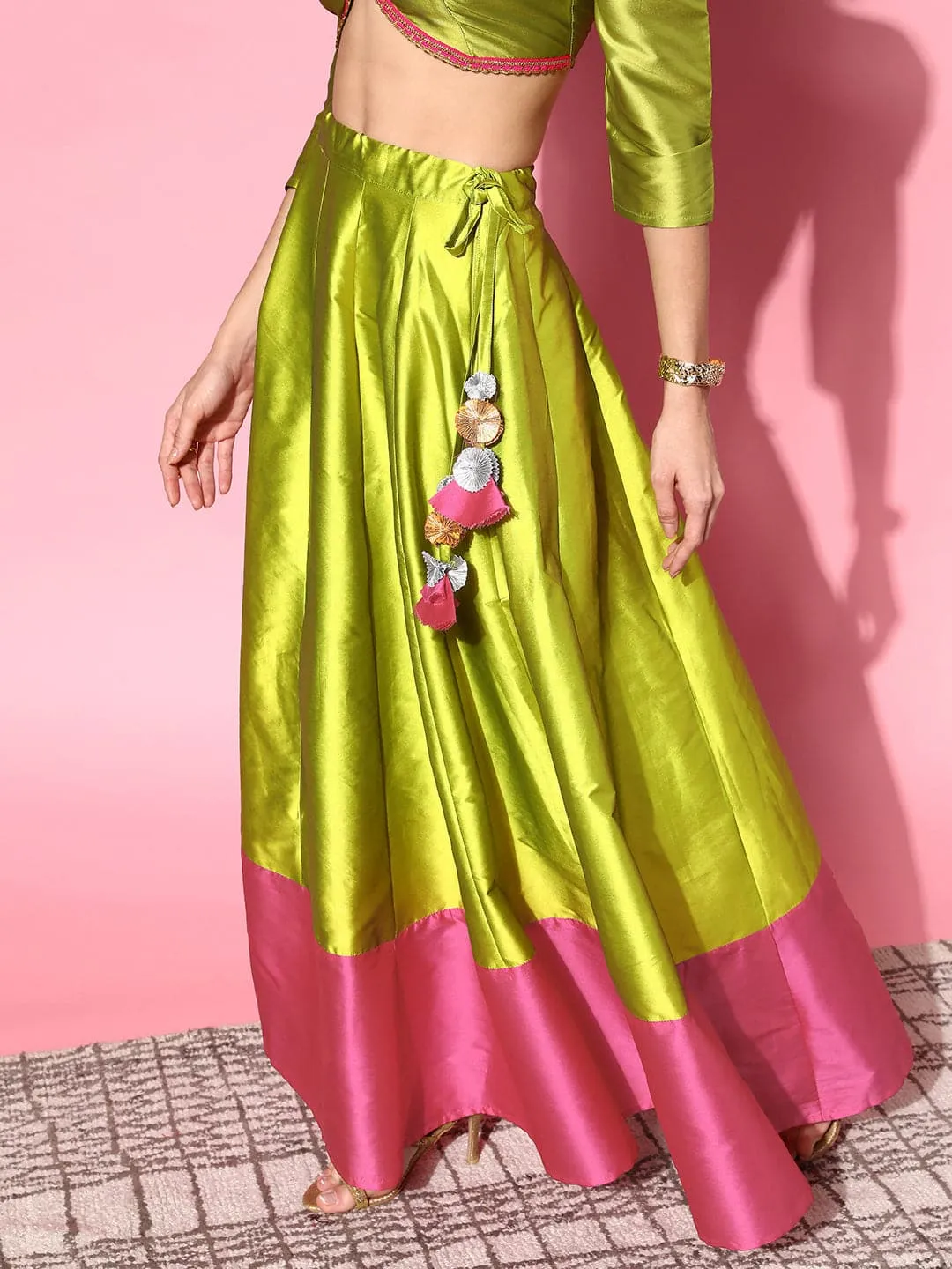 Women Green & Pink Contrast Border Anarkali Skirt