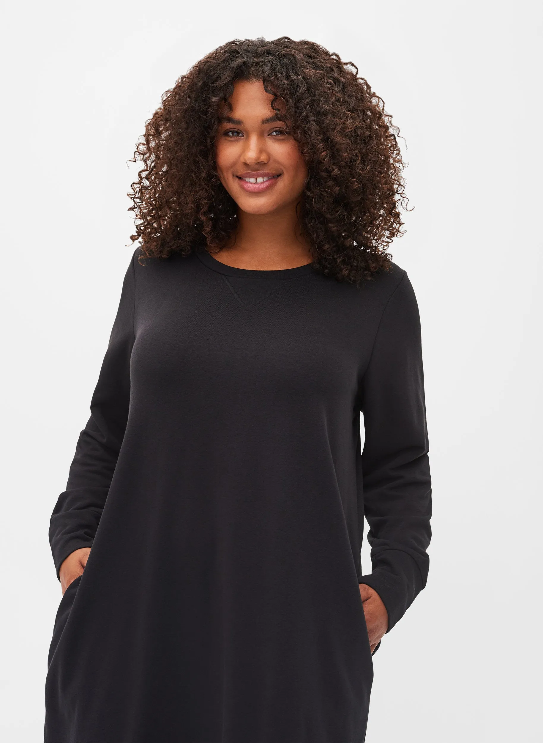 Zizzi Sia Sweater Dress in Black